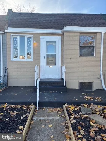 $1,400 | 914 Burnside Road, Sharon Hill, PA 19079