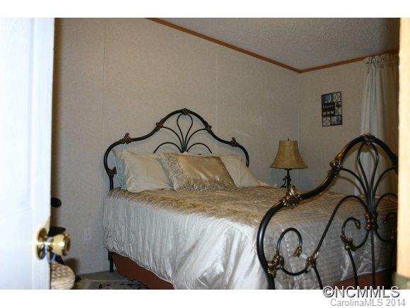 49 Goose Creek Road Swannanoa, NC 28778 - Photo 20 of 23 Gallery Image 20