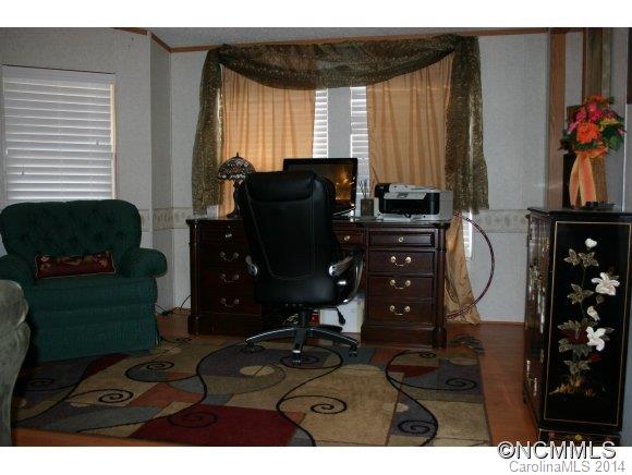 49 Goose Creek Road Swannanoa, NC 28778 - Photo 10 of 23 Gallery Image 10