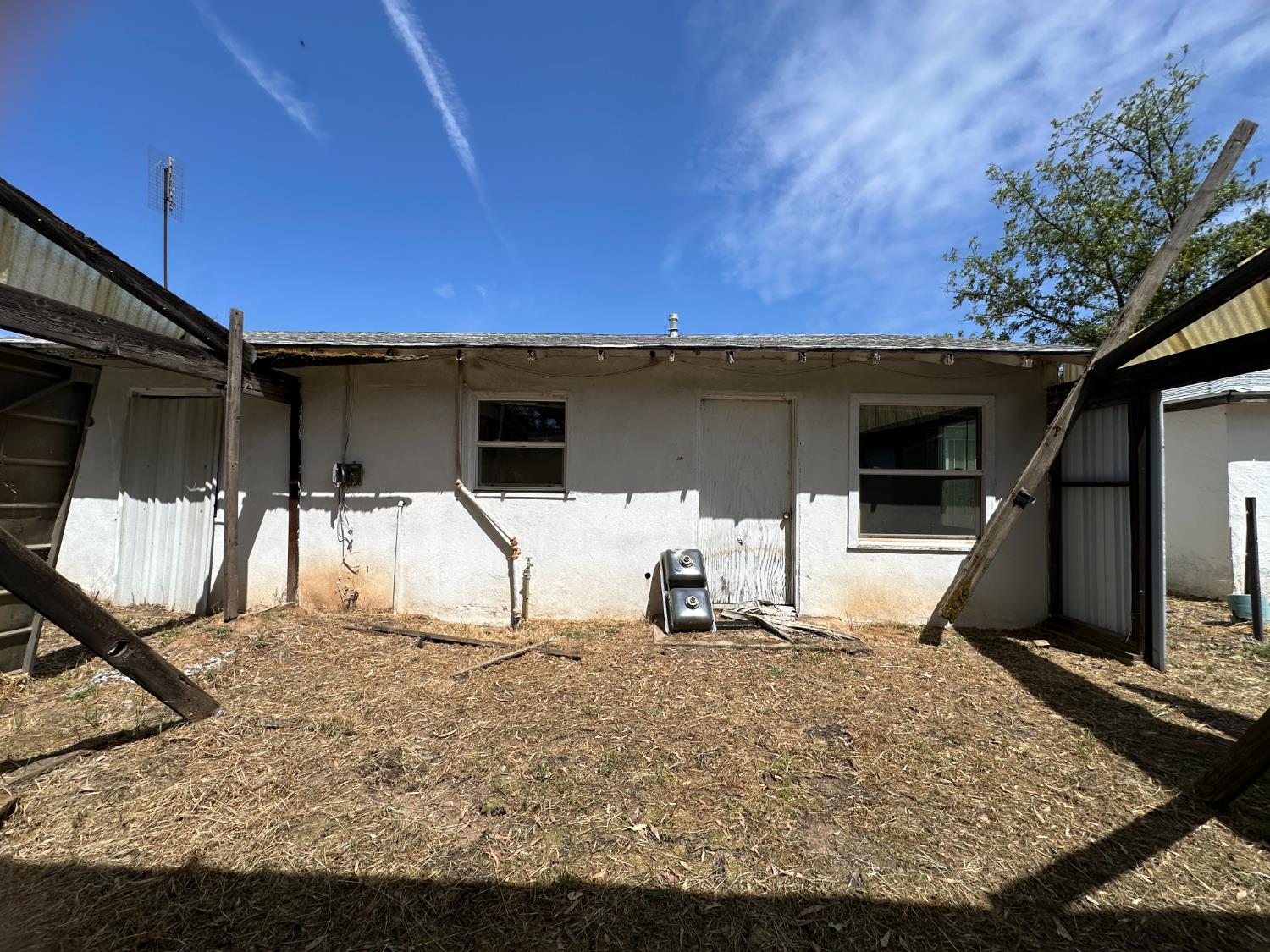 19637 East American Avenue Reedley, CA 93654 - Photo 30 of 40