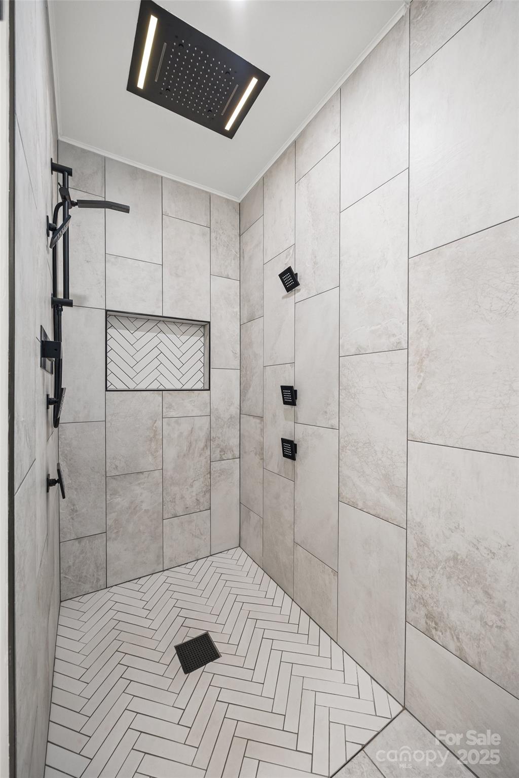 438 Elizabeth Valley Lane Clover, SC 29710 - Photo 21 of 46