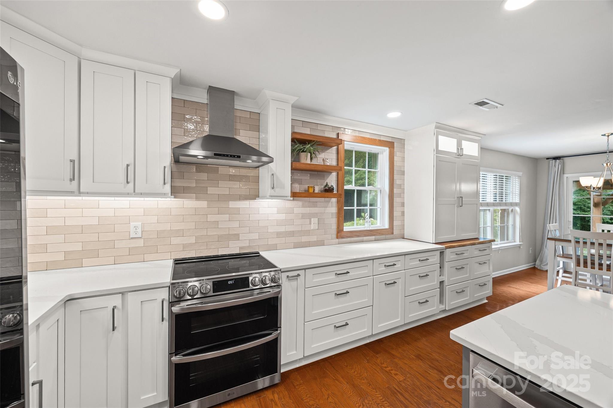 438 Elizabeth Valley Lane Clover, SC 29710 - Photo 7 of 46