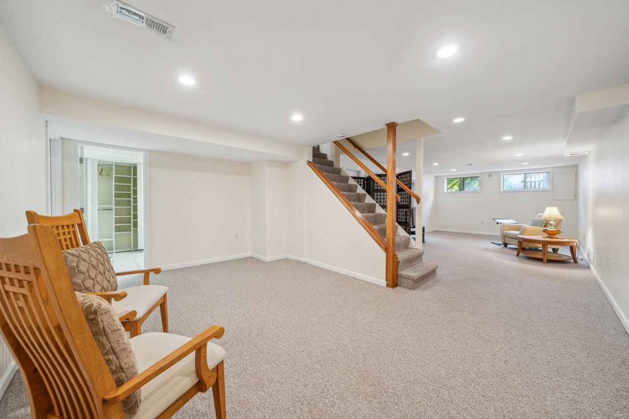 632 North Mosley Road St. Louis, MO 63141 - Photo 27 of 34 Gallery Image 27