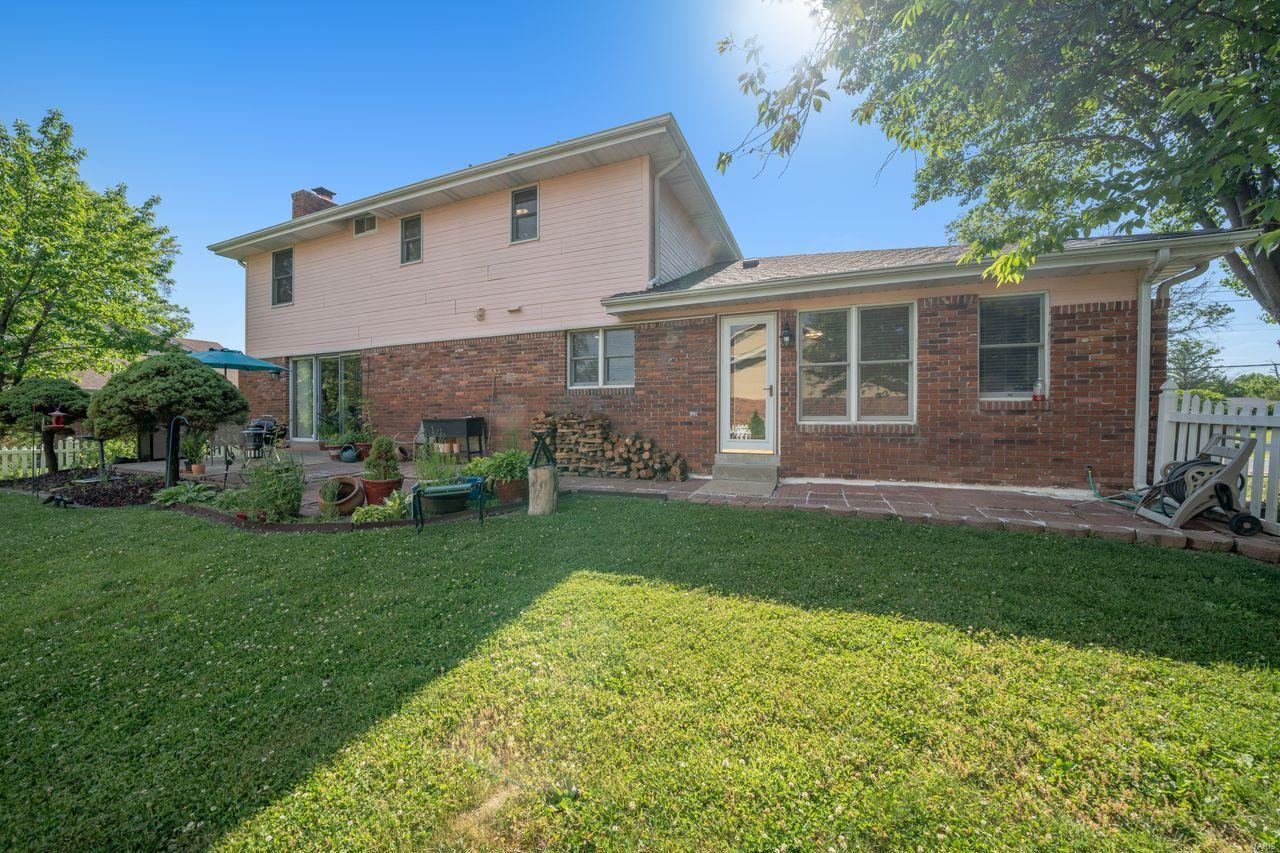 632 North Mosley Road St. Louis, MO 63141 - Photo 32 of 34 Gallery Image 32