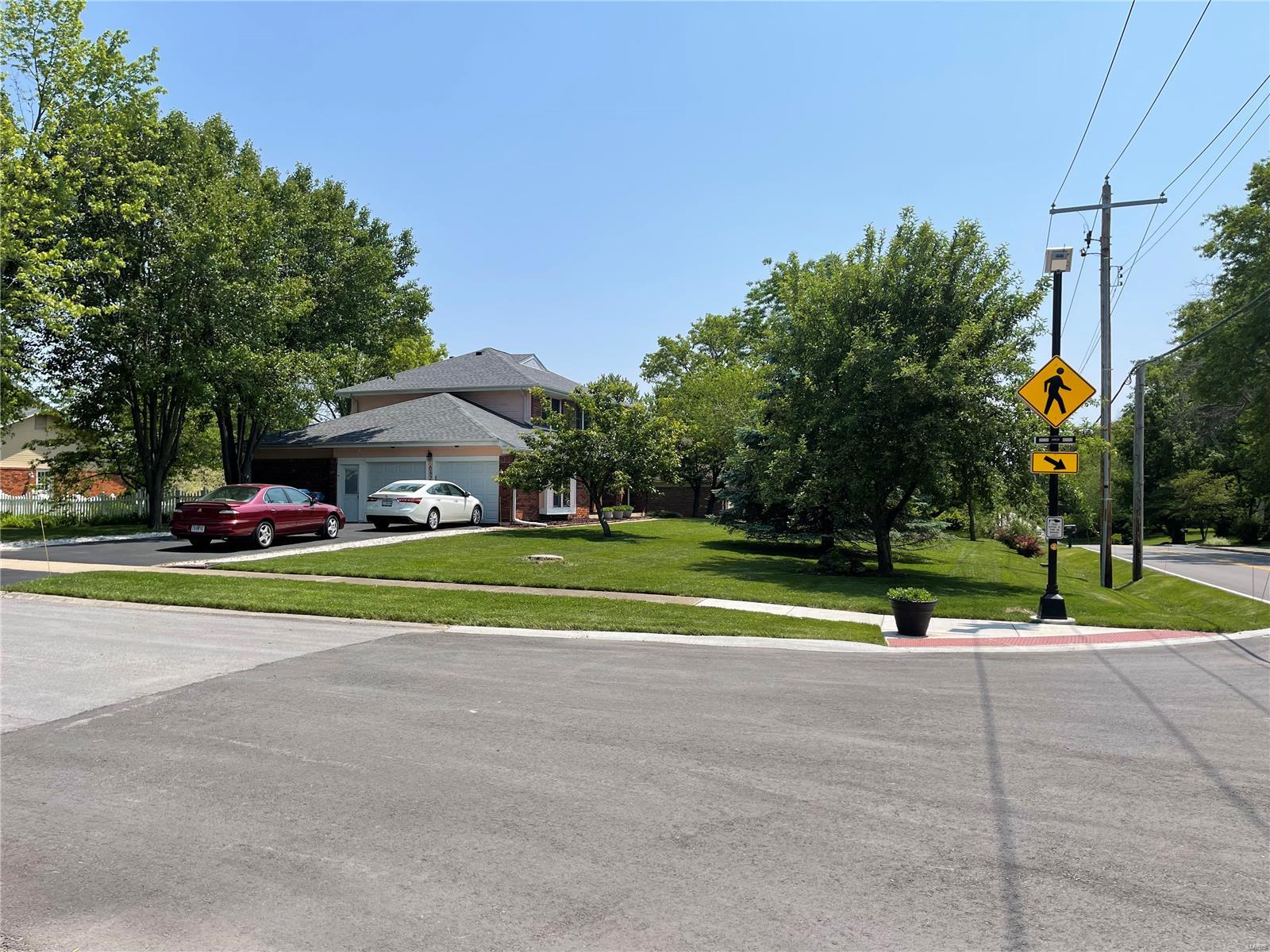 632 North Mosley Road St. Louis, MO 63141 - Photo 5 of 34 Gallery Image 5