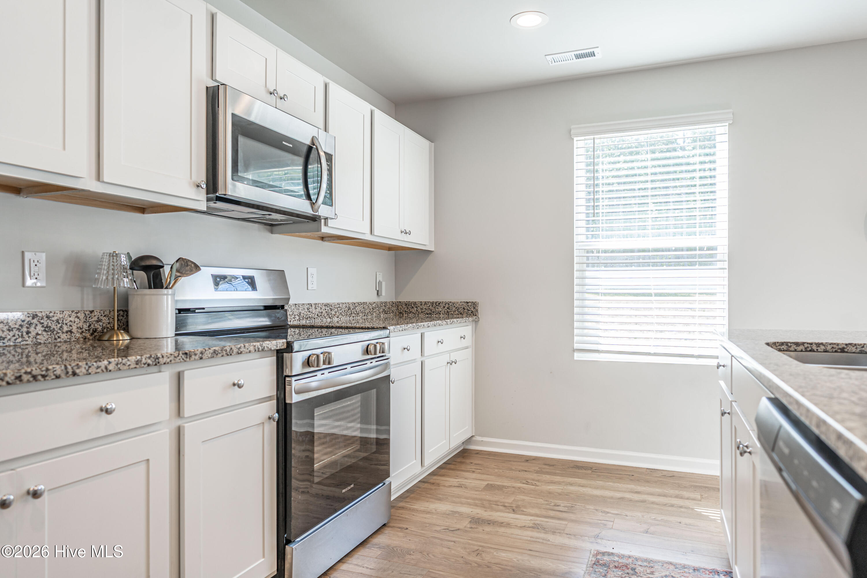 193 Deep River Road Aberdeen, NC 28315 - Photo 17 of 43 DSC02745