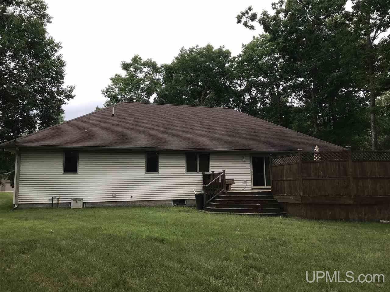 7775 Tipperary Road Gladstone, MI 49837 - Photo 21 of 23