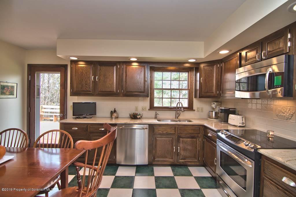 104 Mosswood Road Moscow, PA 18444 - Photo 18 of 75 Gallery Image 18