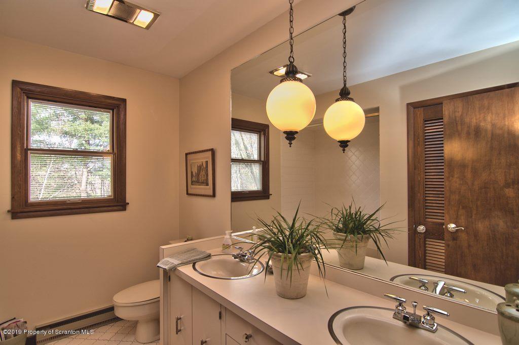 104 Mosswood Road Moscow, PA 18444 - Photo 31 of 75 Gallery Image 31