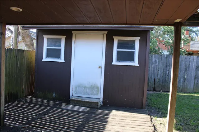 $375,000 | 613 East Renfro Street, Burleson, TX 76028