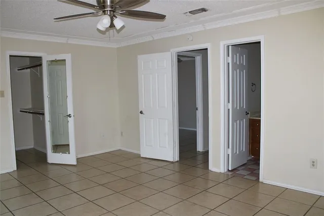 $375,000 | 613 East Renfro Street, Burleson, TX 76028