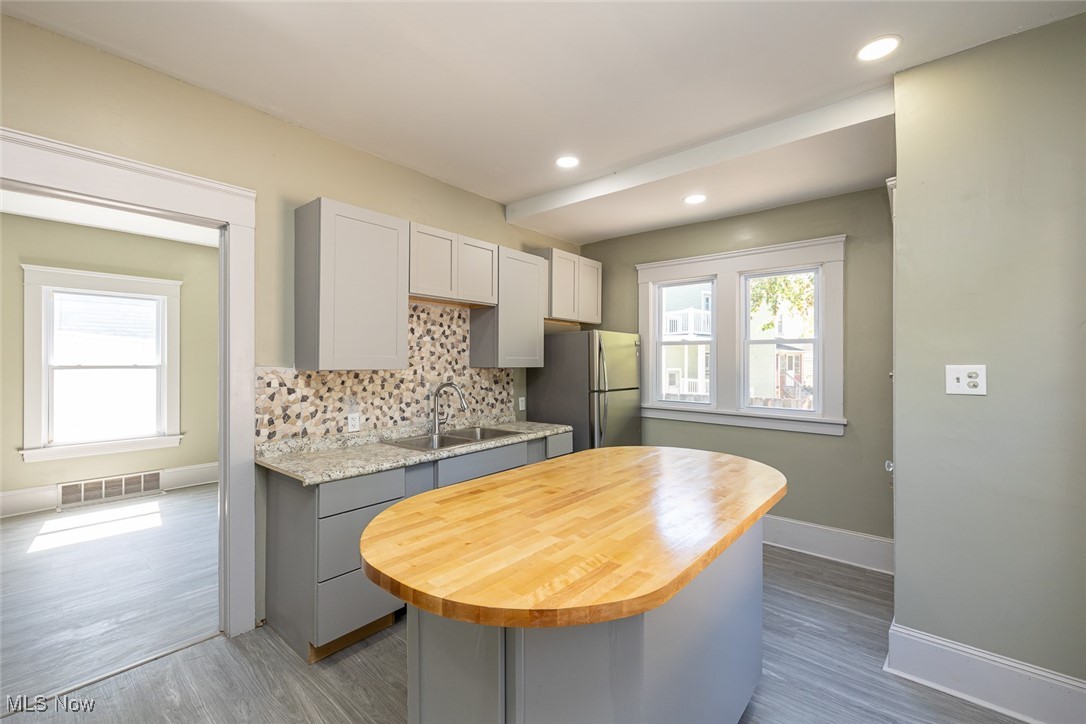 1166 Addison Road Cleveland, OH 44103 - Photo 9 of 34 Gallery Image 9