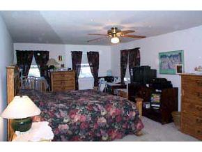 44 Smith Road Goffstown, NH 03045 - Photo 3 of 6 Gallery Image 3