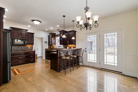 $575,000 | 6512 Buzzard Creek Road, Cedar Hill, TN 37032