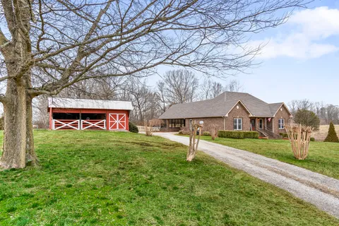 $575,000 | 6512 Buzzard Creek Road, Cedar Hill, TN 37032