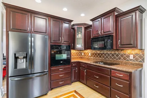 $575,000 | 6512 Buzzard Creek Road, Cedar Hill, TN 37032