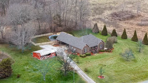 $575,000 | 6512 Buzzard Creek Road, Cedar Hill, TN 37032
