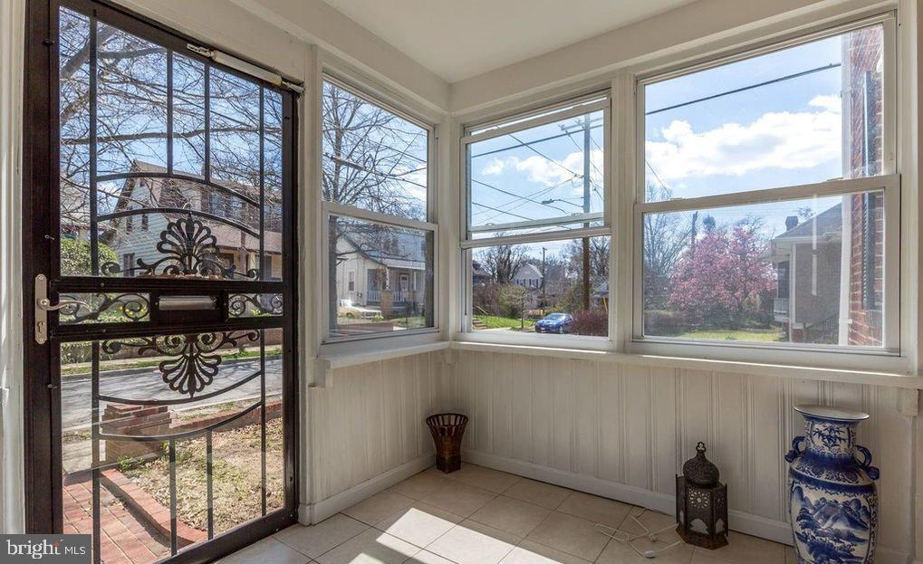 3800 35th Street Mount Rainier, MD 20712 - Photo 13 of 18