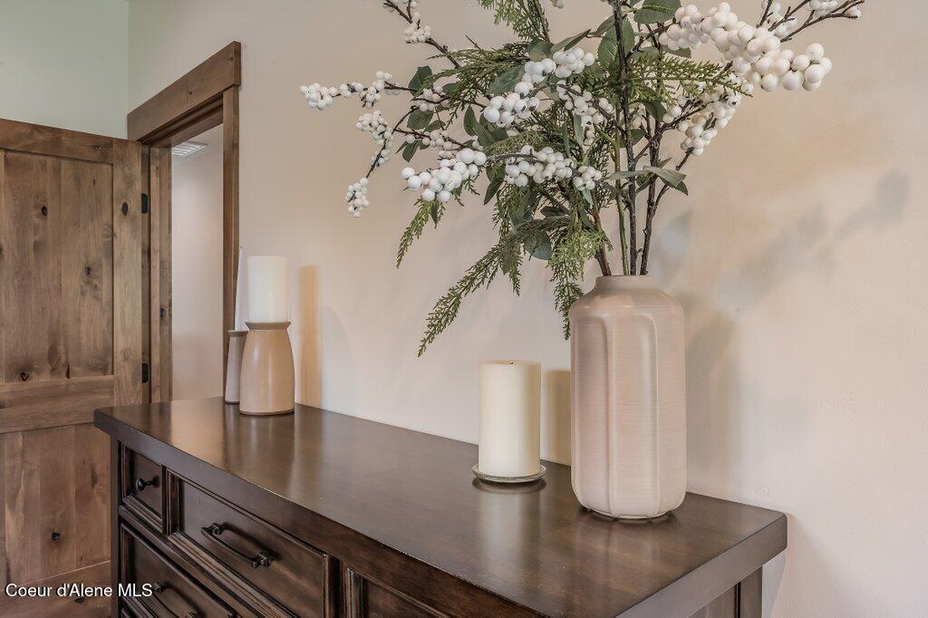 107 Oxbow Road Sandpoint, ID 83864 - Photo 36 of 70 --36.jpg-SMALL