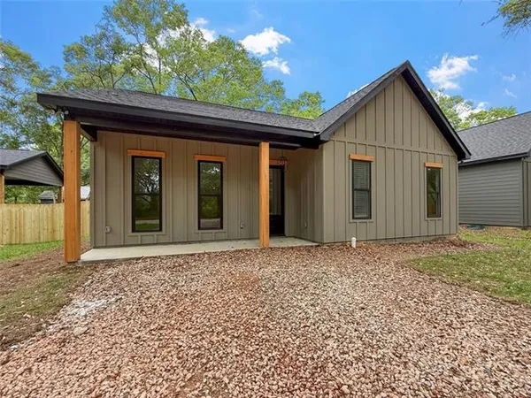 $2,300 | 82409 Olive Street, Folsom, LA 70437