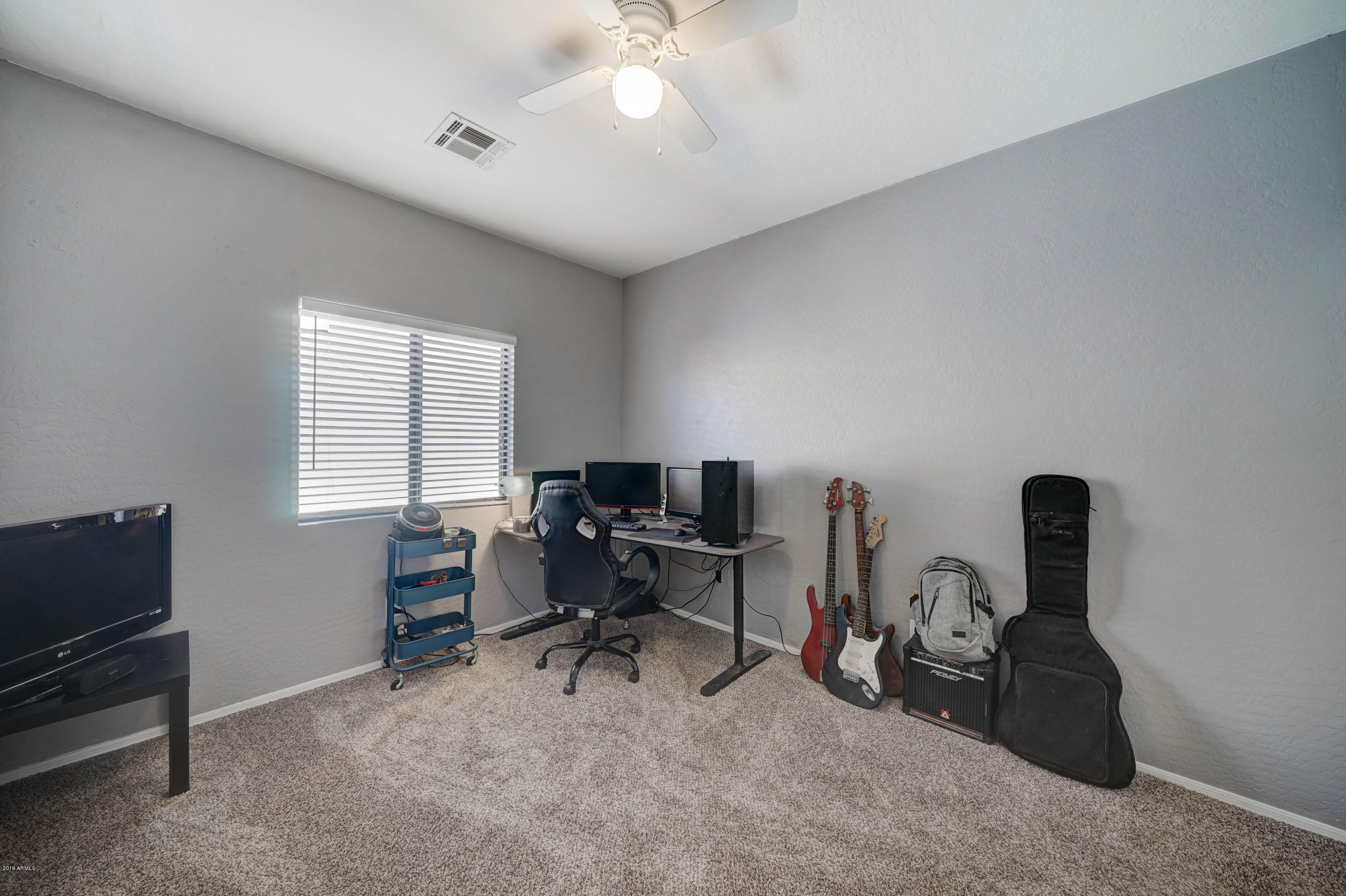 933 West Carter Road Phoenix, AZ 85041 - Photo 14 of 24 933 W Carter Rd