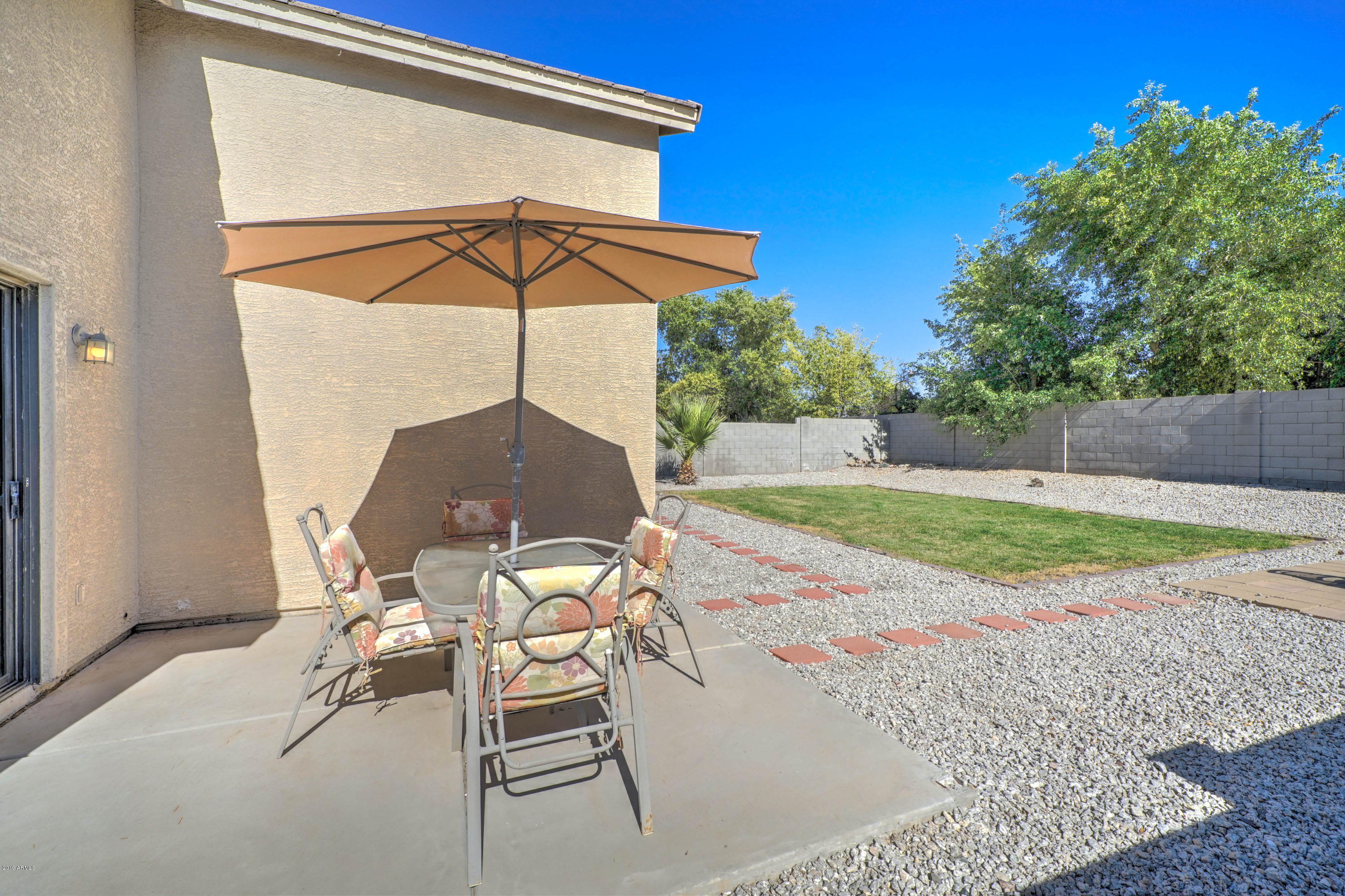 933 West Carter Road Phoenix, AZ 85041 - Photo 22 of 24 933 W Carter Rd