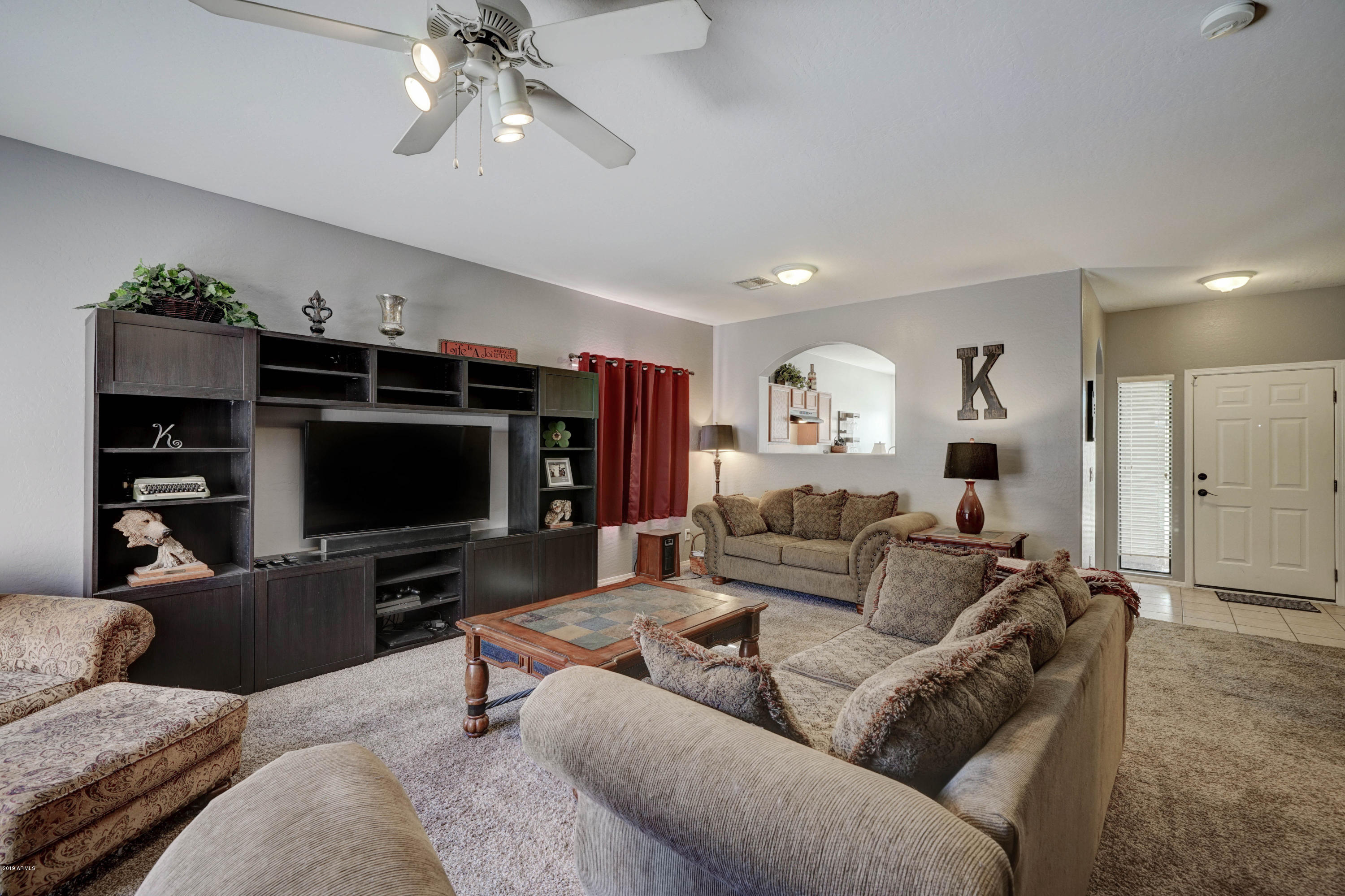 933 West Carter Road Phoenix, AZ 85041 - Photo 6 of 24 933 W Carter Rd