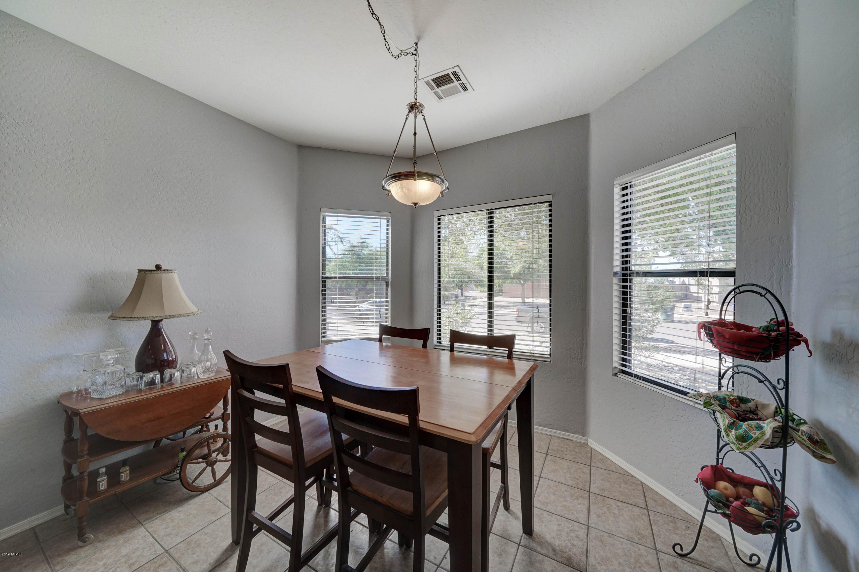 933 West Carter Road Phoenix, AZ 85041 - Photo 10 of 24 933 W Carter Rd