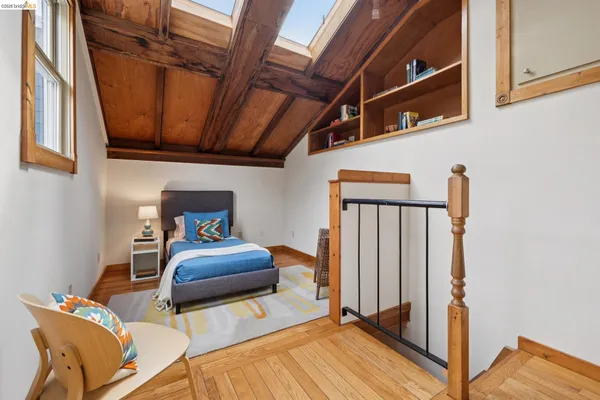 $699,000 | 3710 West Street, Oakland, CA 94609