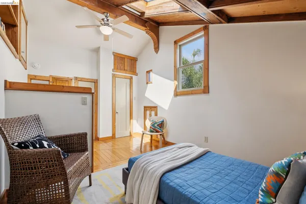 $699,000 | 3710 West Street, Oakland, CA 94609