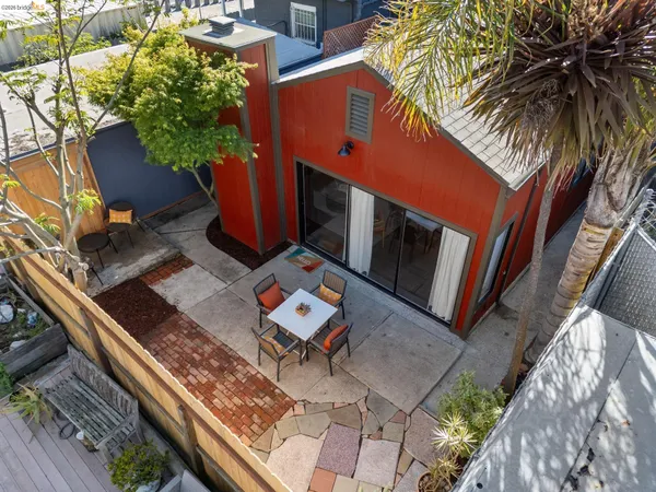 $699,000 | 3710 West Street, Oakland, CA 94609