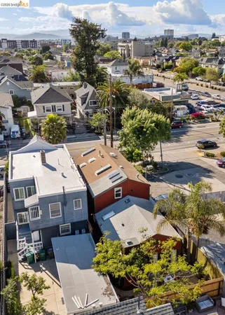 $699,000 | 3710 West Street, Oakland, CA 94609