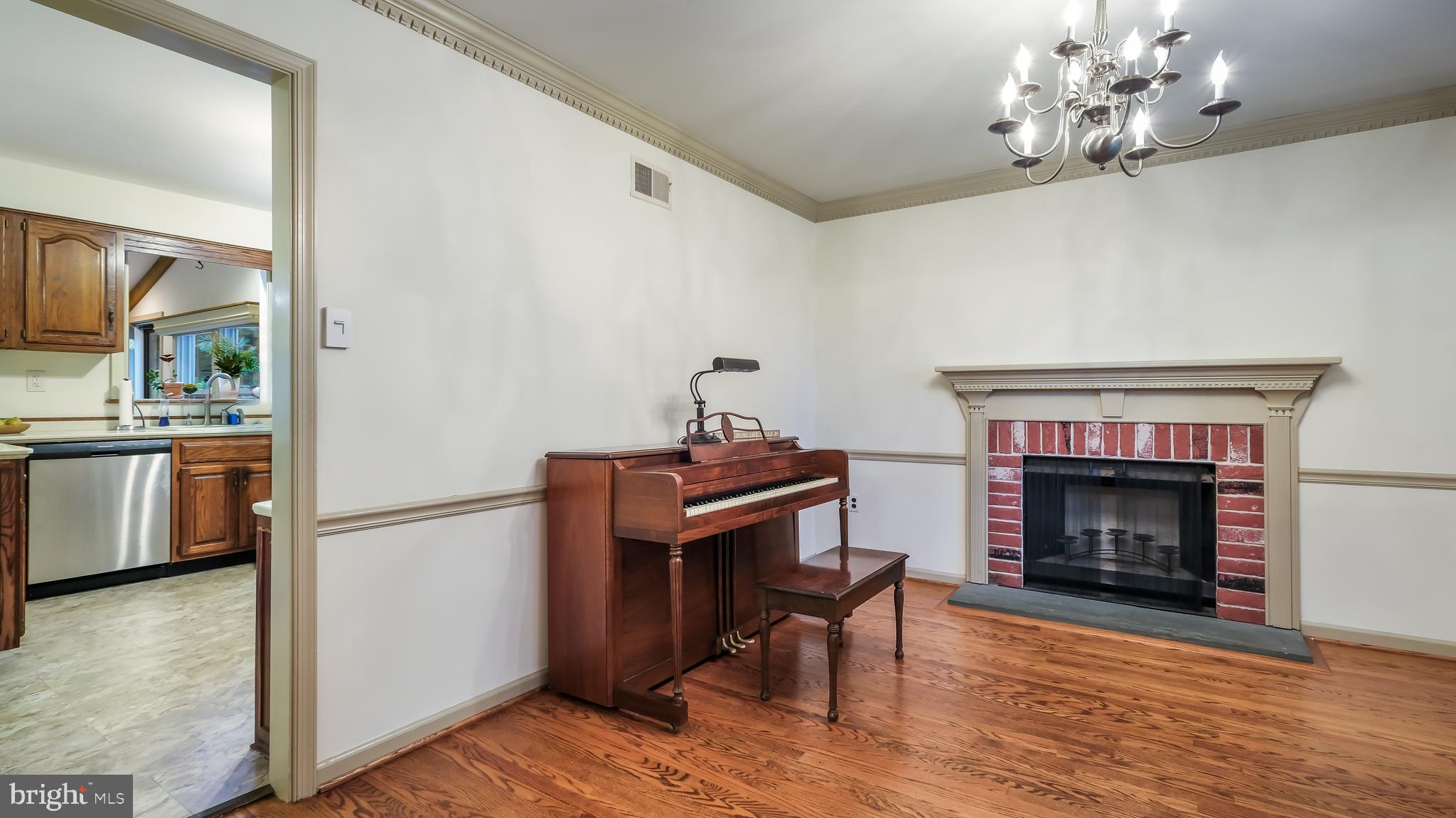 72 Springdale Road Warrington, PA 18976 - Photo 10 of 50 Gallery Image 10