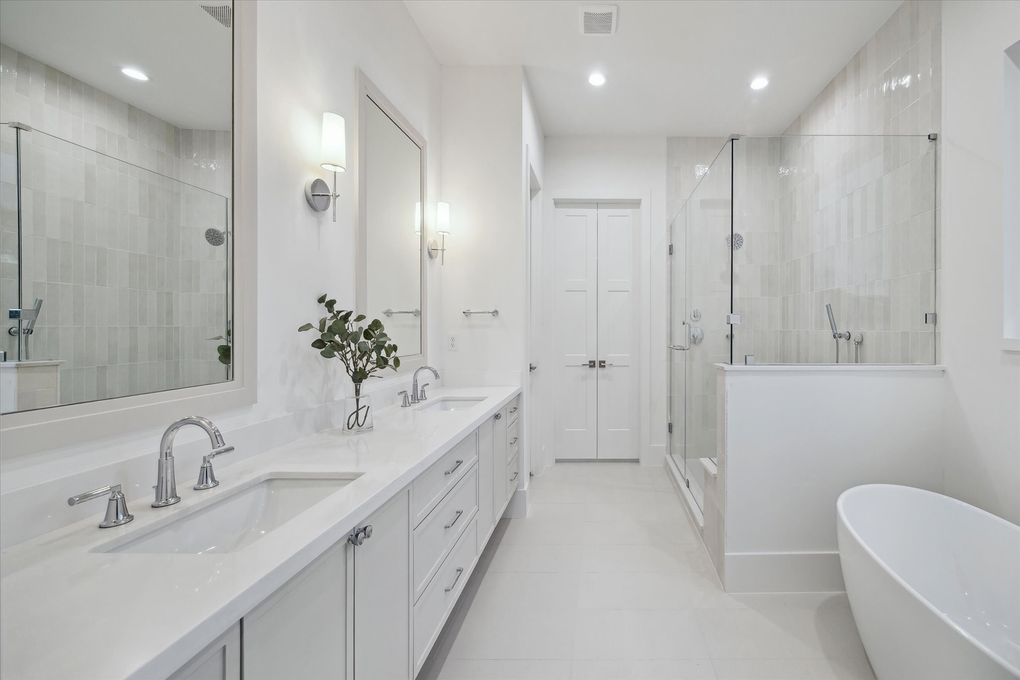 310 Fowler Street Houston, TX 77007 - Photo 17 of 28 Sample image of similar previous project.