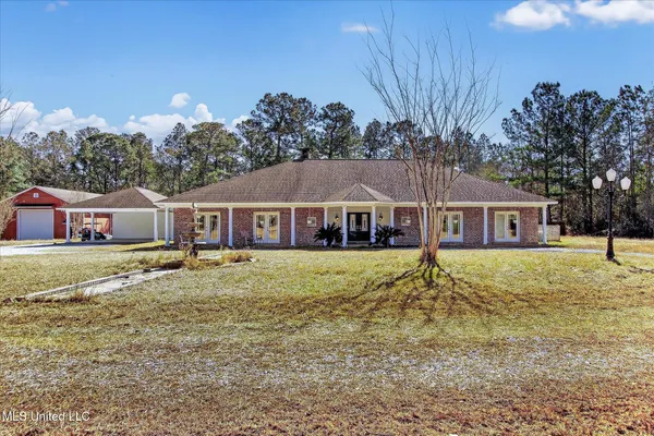 $799,999 | 20419 Robinson Road, Gulfport, MS 39503
