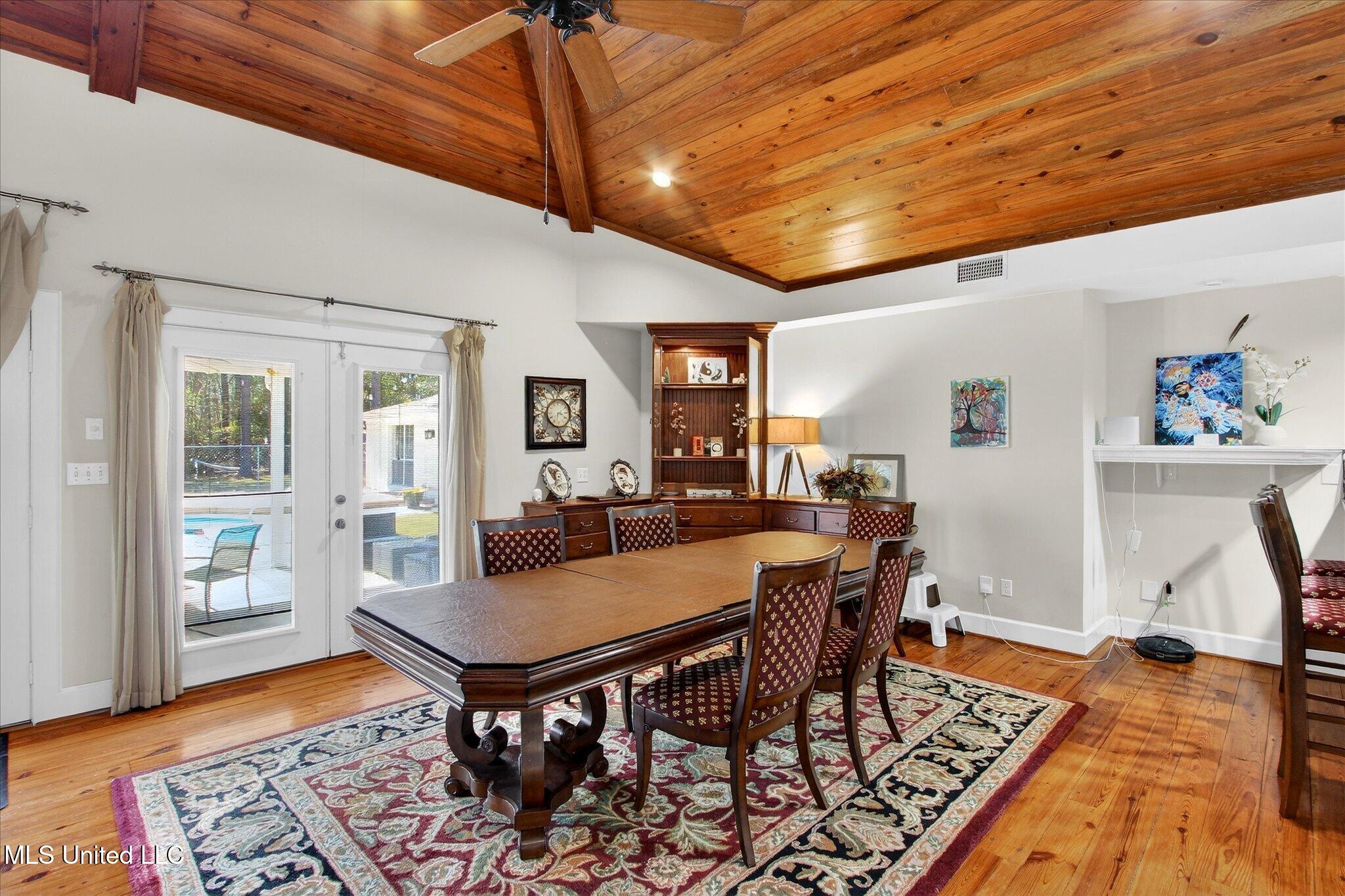 20419 Robinson Road Gulfport, MS 39503 - Photo 12 of 61 13-013