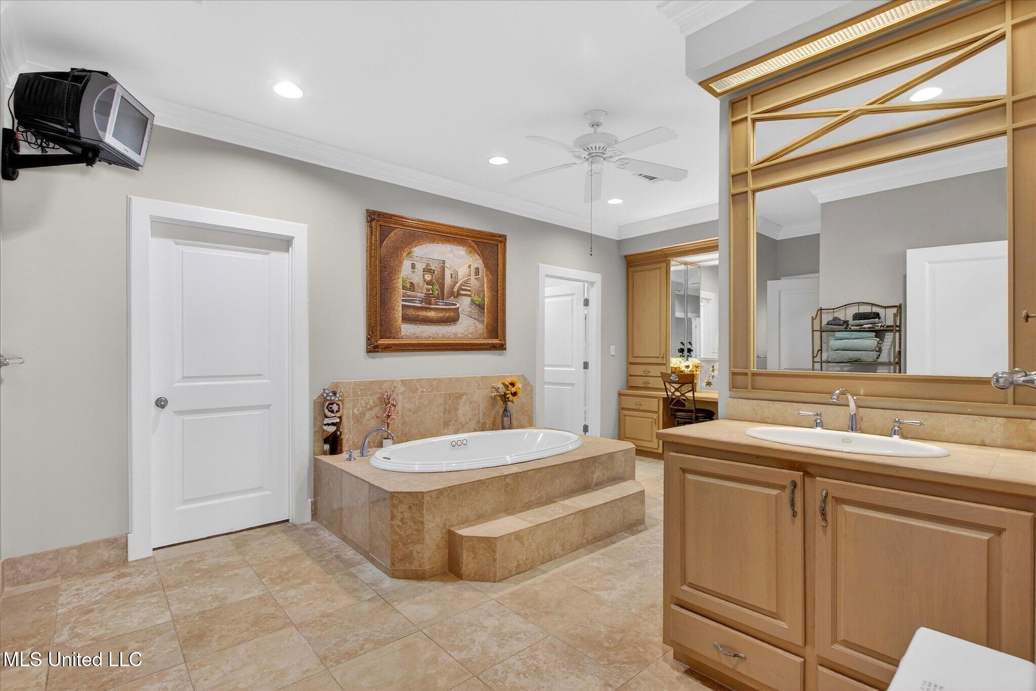 20419 Robinson Road Gulfport, MS 39503 - Photo 23 of 61 24-024