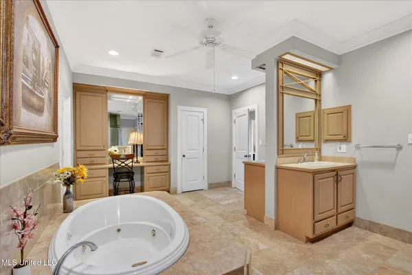 $799,999 | 20419 Robinson Road, Gulfport, MS 39503