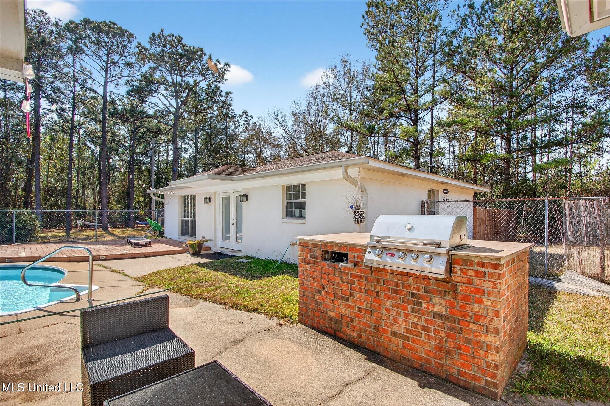 20419 Robinson Road Gulfport, MS 39503 - Photo 40 of 61 41-041