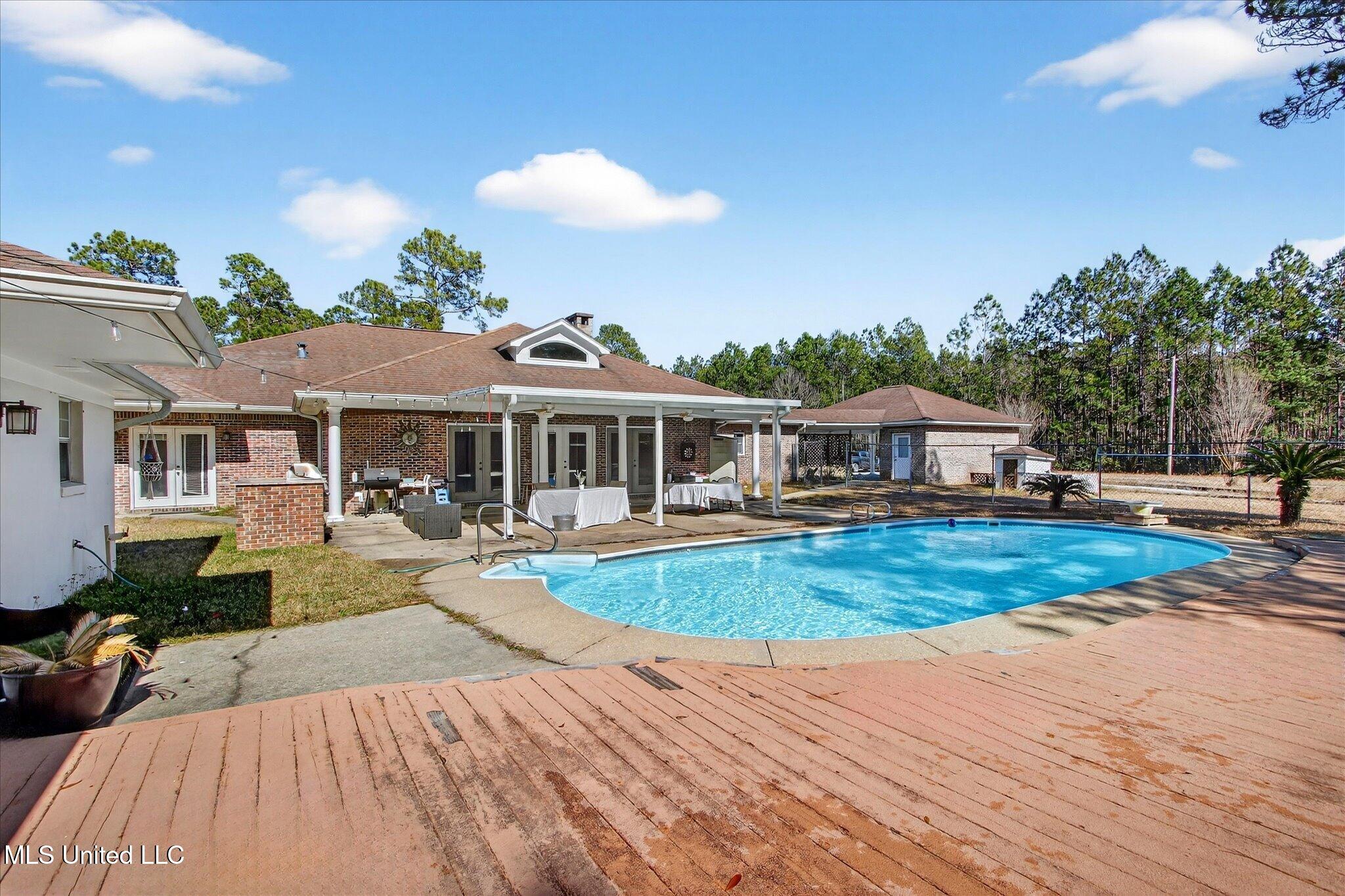 20419 Robinson Road Gulfport, MS 39503 - Photo 41 of 61 42-042