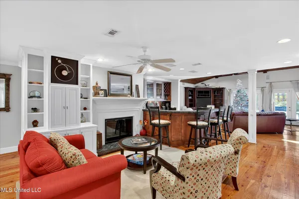 $799,999 | 20419 Robinson Road, Gulfport, MS 39503