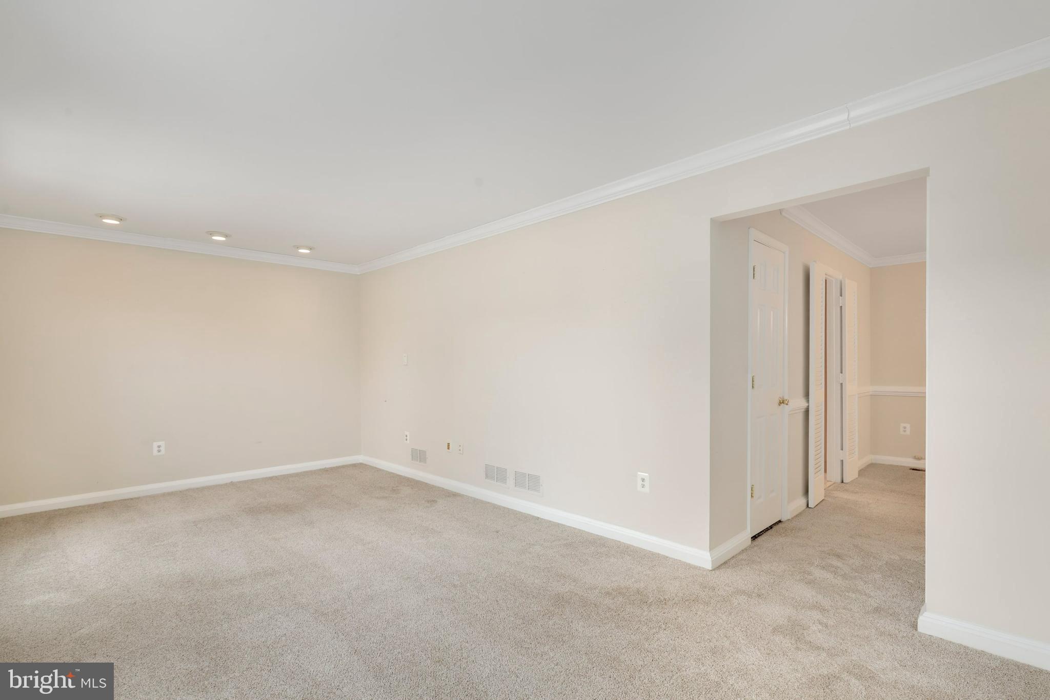 2328 Rosedown Drive Reston, VA 20191 - Photo 21 of 65 Gallery Image 21