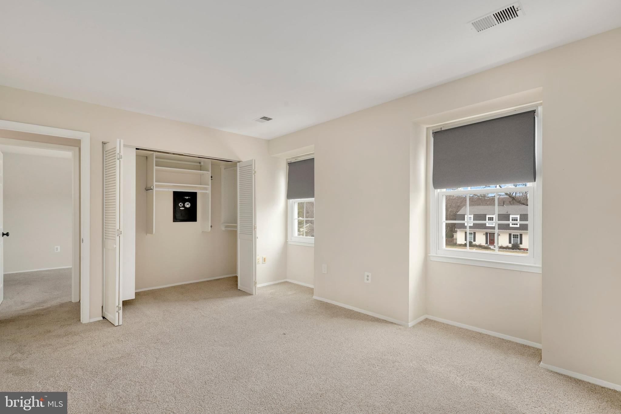 2328 Rosedown Drive Reston, VA 20191 - Photo 32 of 65 Gallery Image 32