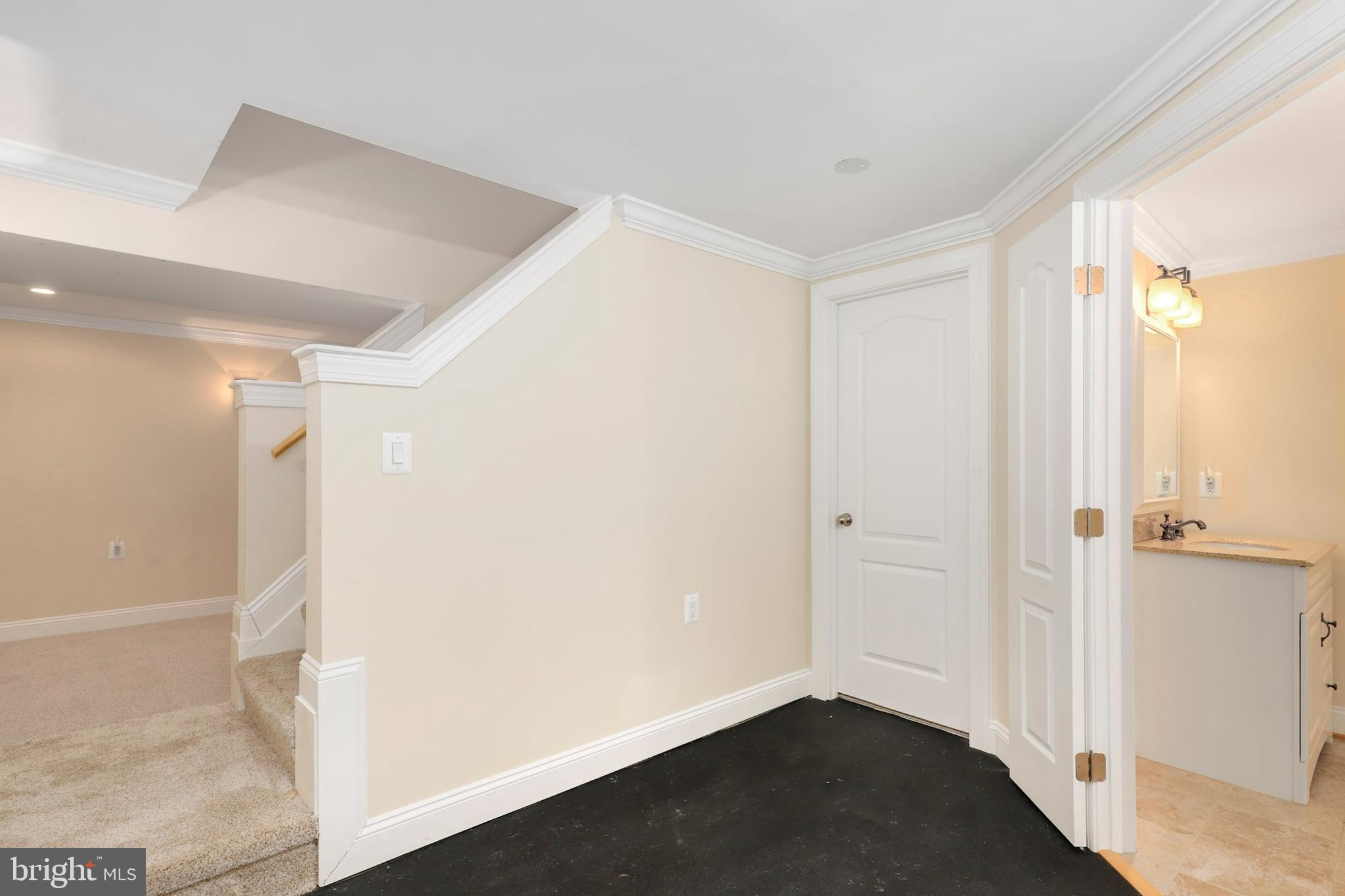 2328 Rosedown Drive Reston, VA 20191 - Photo 43 of 65 Gallery Image 43