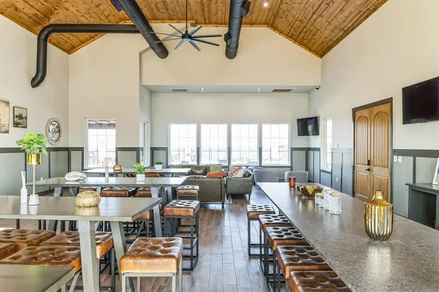 $620,000 | Lot 107-220 Lakeshore Lane, Windom, TX 75492