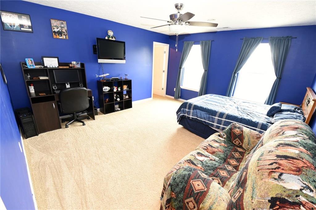8174 Elsen Ridge Avon, IN 46123 - Photo 17 of 24 Gallery Image 17
