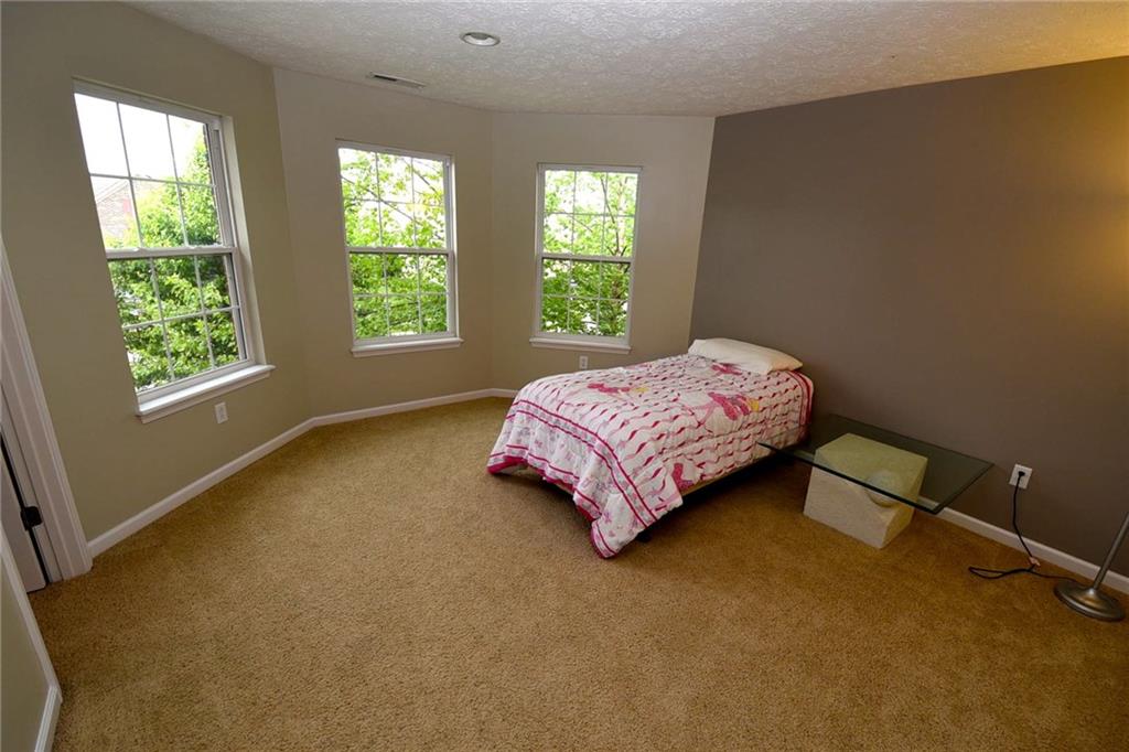 8174 Elsen Ridge Avon, IN 46123 - Photo 18 of 24 Gallery Image 18