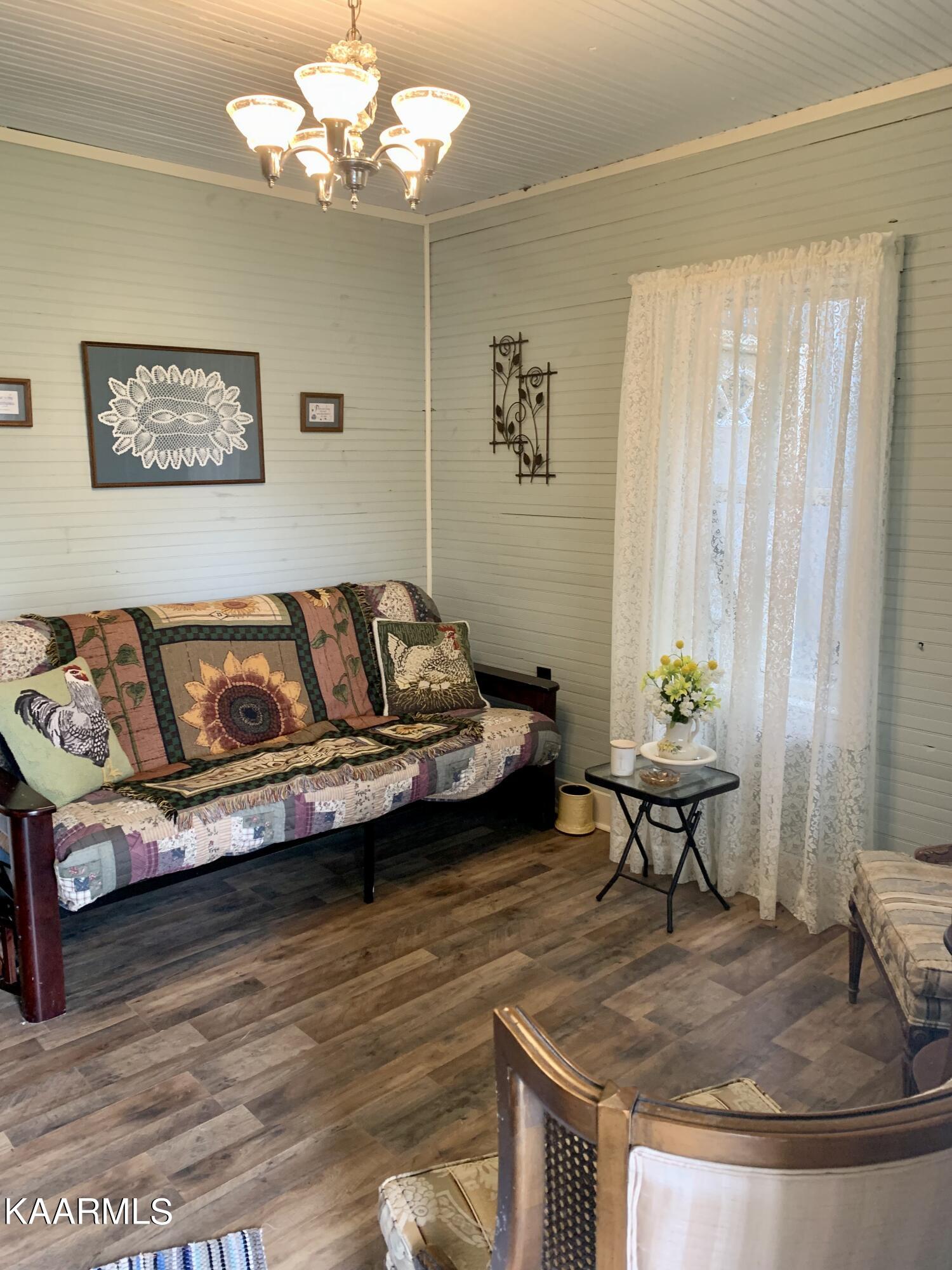 403 Russell Road South New Tazewell, TN 37825 - Photo 35 of 39 4464C6BA-4CC6-442E-A3FA-363802FD0880
