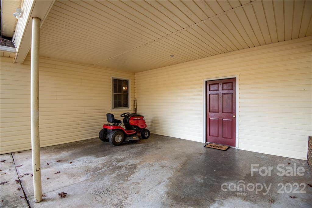 1716 Bethel Road Morganton, NC 28655 - Photo 9 of 26 a view of a car in garage