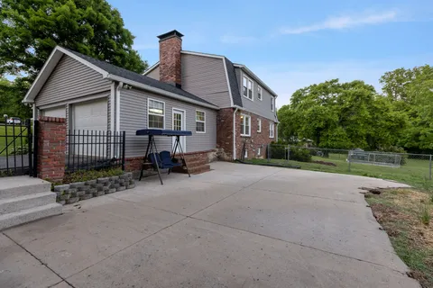 $500,000 | 129 Wayne Street, Gallatin, TN 37066